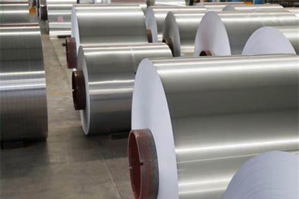 Matinės apdailos-aliuminio ritės