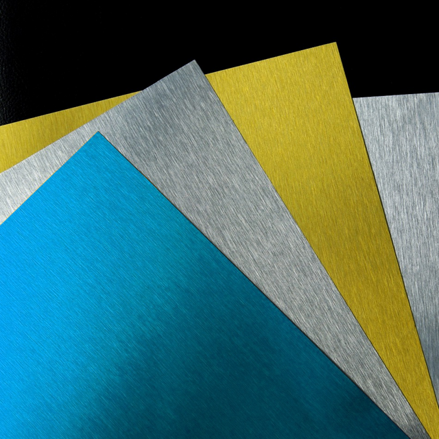 کویل آلومینیومی با پوشش رنگی AA3105 سطح برس خورده 