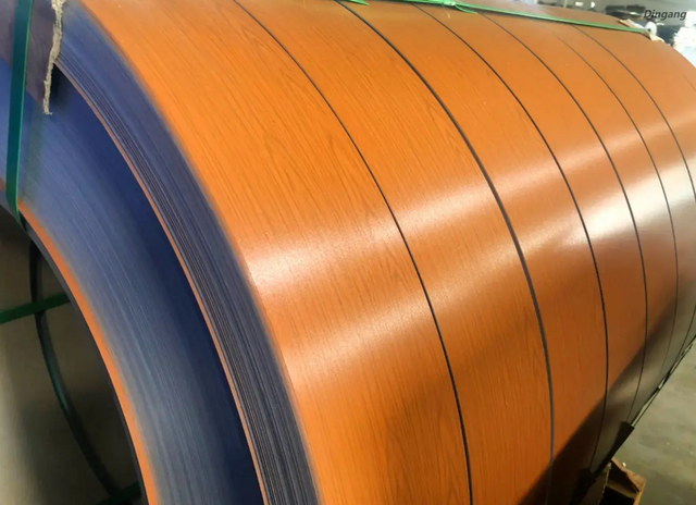 3003 H24 Striscia di alluminio con rivestimento colorato in venatura del legno per finestre con persiane