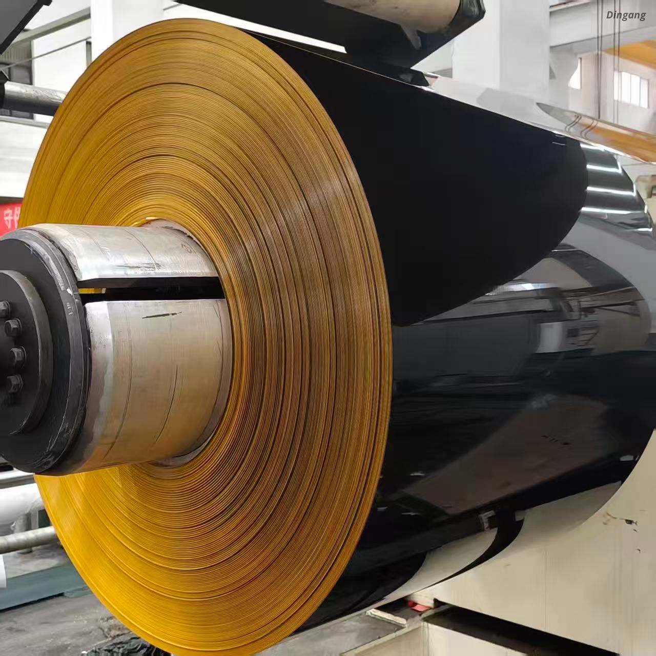 Al&yacute;umini&yacute; &ouml;rt&uuml;kli rulon &yacute;okary &yacute;alpyldawuk gara 1200mm i&yacute;mit giňligi 1160 mm &ccedil;enli metal &uuml;&ccedil;ek &uuml;&ccedil;in t&auml;sirli giňlik